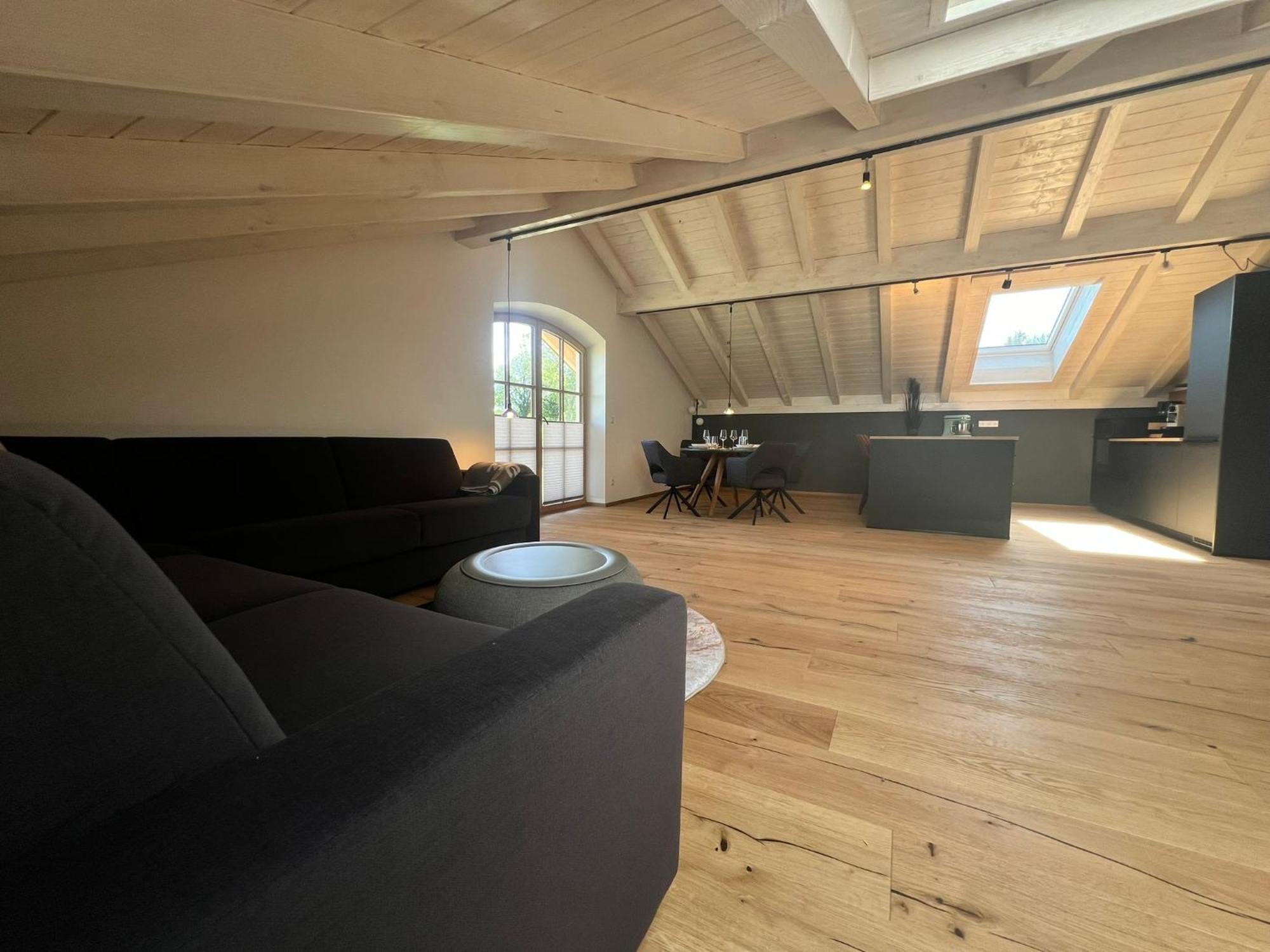 Stay Nice Apartments Dorfen Naehe Muenchen Jacuzzi Grillkota 75 Zoll Tv Eksteriør bilde